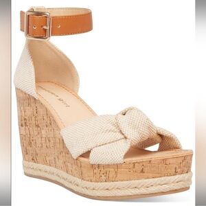 Madden Girl Colette Wedge Oatmeal Multi